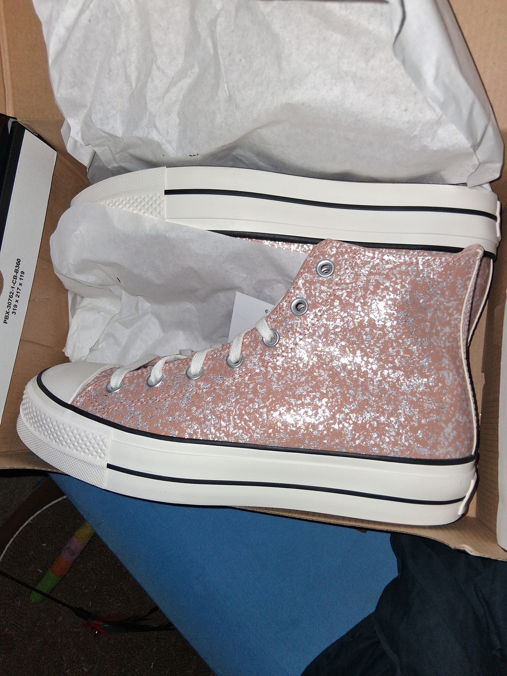 Converse High-Top Glitter Sneakers in Rose Gold Size Womens 11 New
